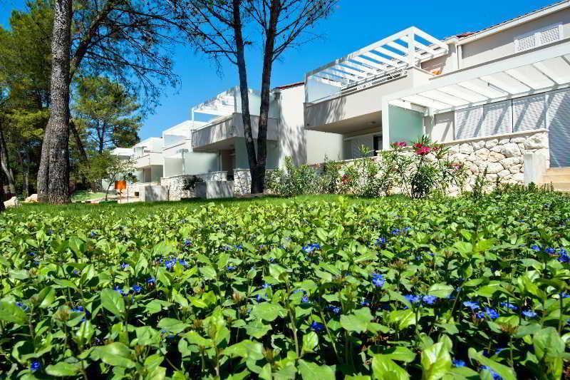 Apartment Holiday Village Zaton Нин Экстерьер фото