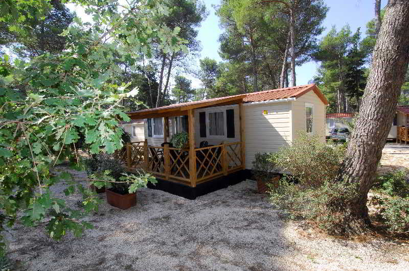 Apartment Holiday Village Zaton Нин Экстерьер фото
